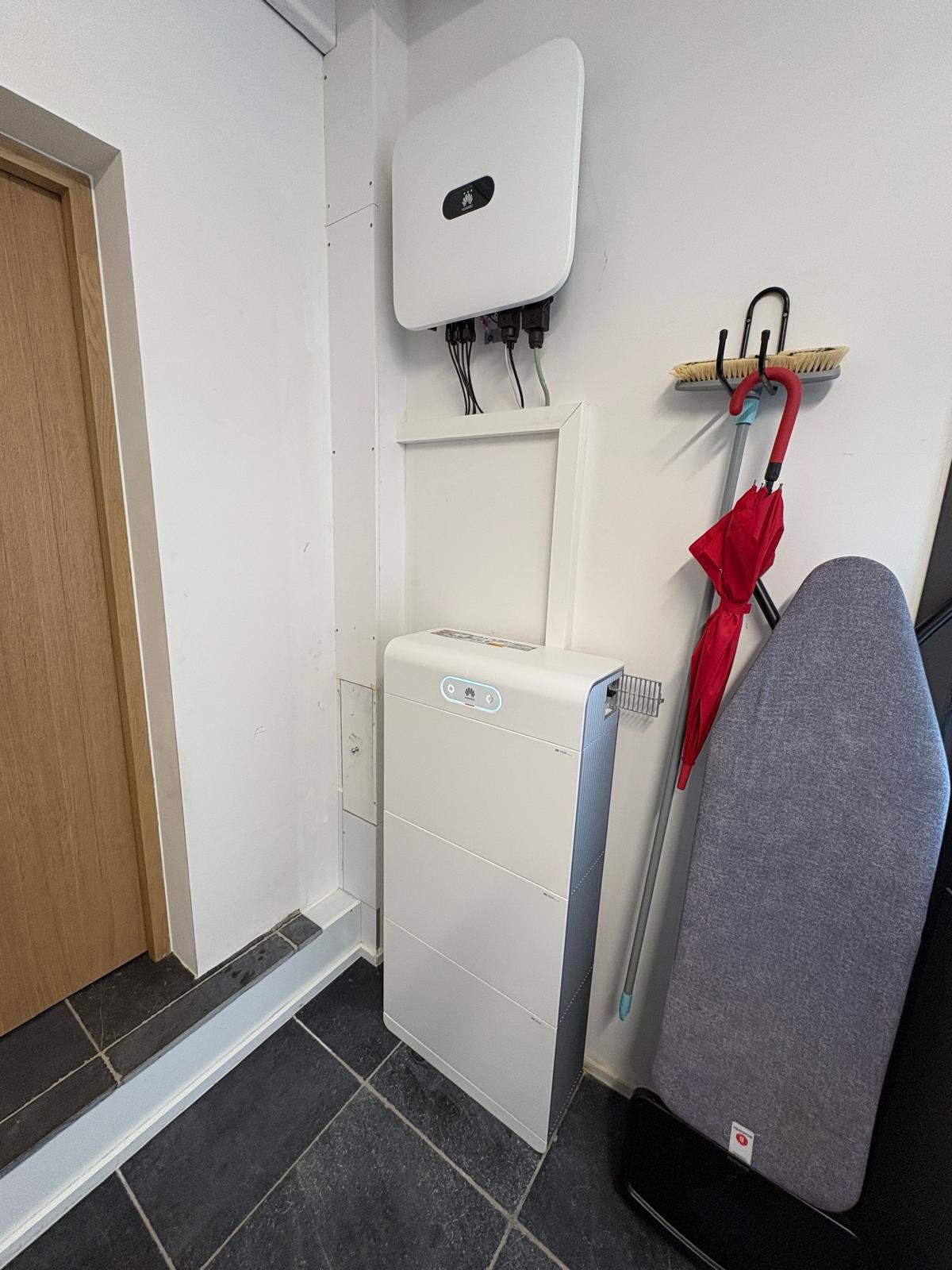 Energie meters en batterijsystemen SBR - 9